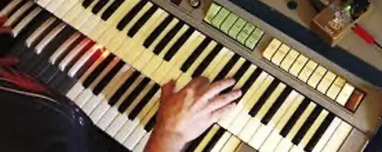 Arturia Farfisa V for Mac v1.13.2 (5305) 阿图里亚法尔菲萨五世